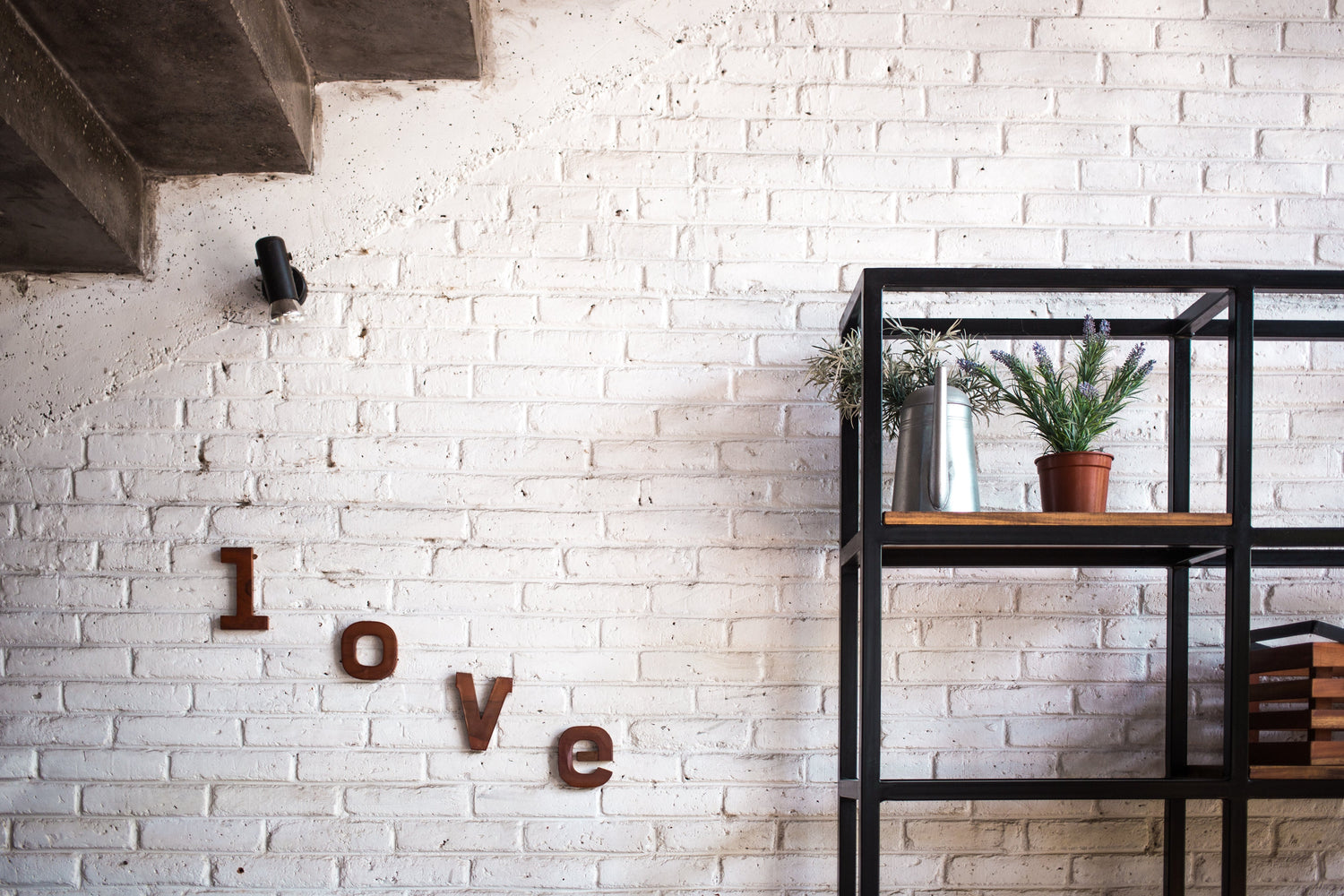 ETAGERE